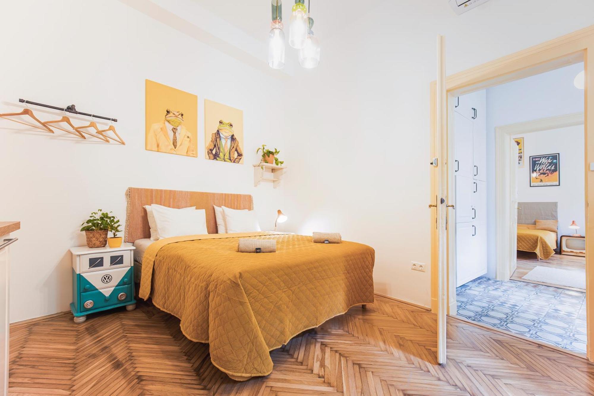 Budapestayz - Lonyay Studios Екстер'єр фото
